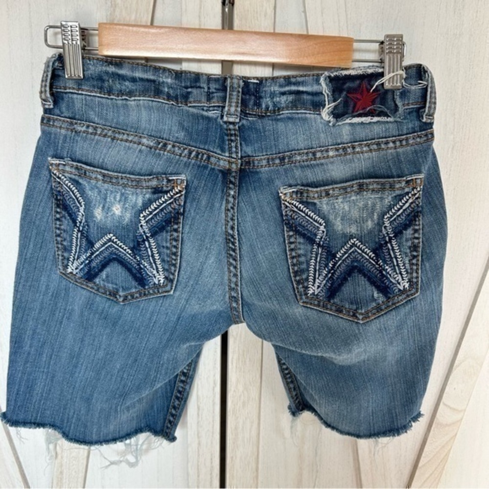 💋People’s Liberation Jean star ⭐️ pocket jean blue distressed shorts raw hem 26